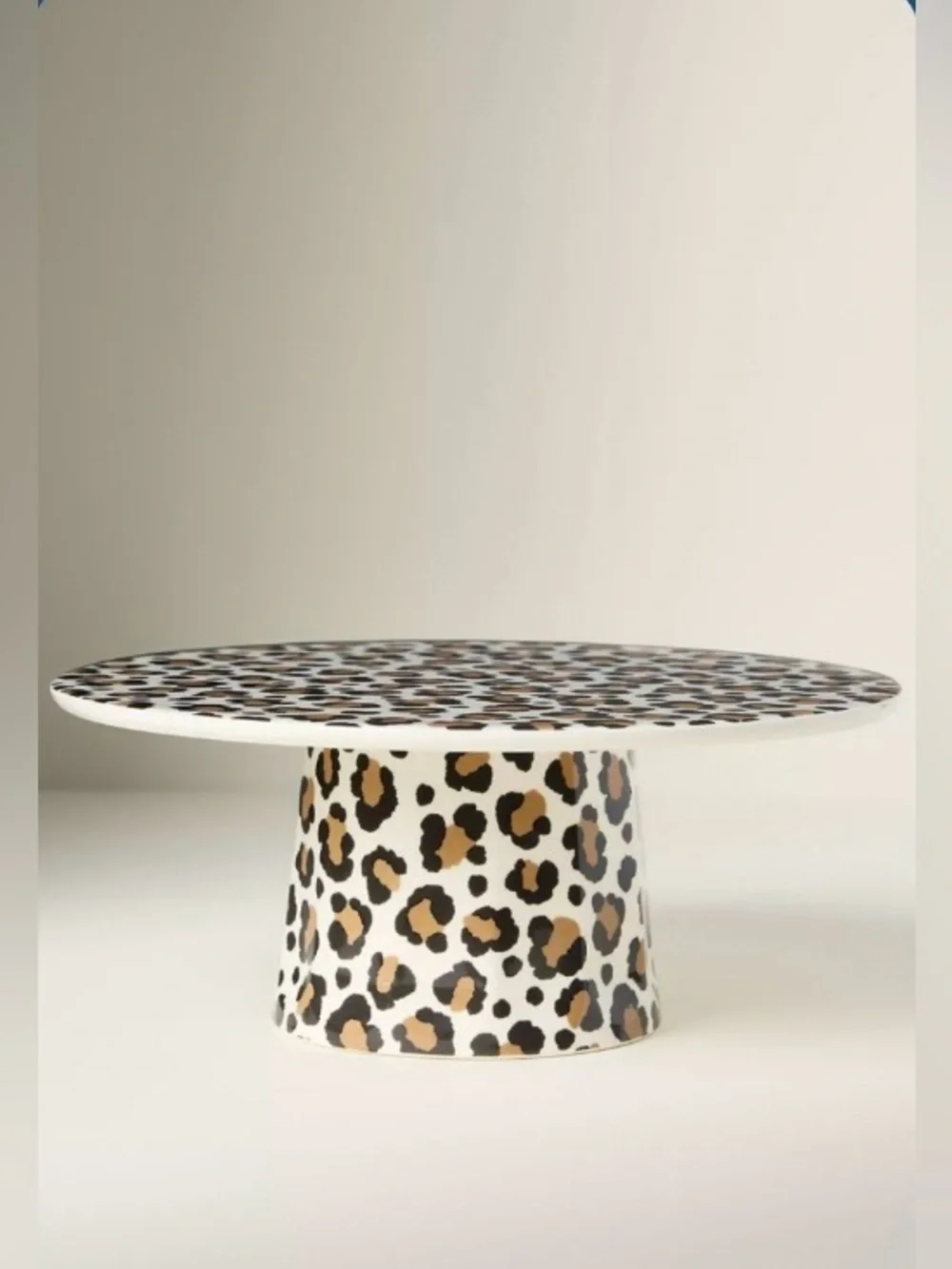 ▪️NWT Anthropologie Chinzware Leopard Stoneware Cake Stand